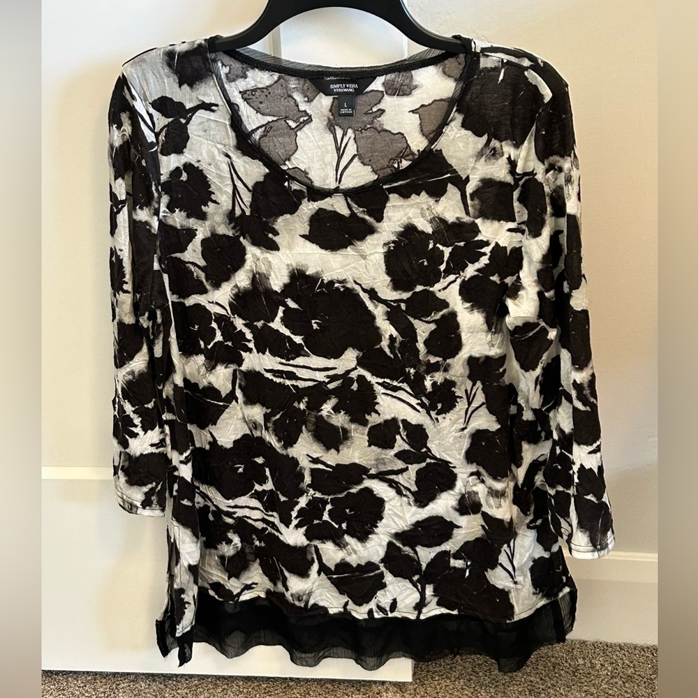 SIMPLY VERA VERAWANG 3/4 SLEEVE BLACK AND WHITE BLOUSE TOP ~ LARGE